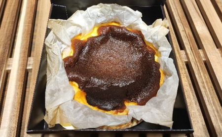 【ふるさと納税】 バスクチーズケーキ ( 三田高原卵使用 バスクチーズケーキ(冷凍) ) ケーキ チーズケーキ ふるさと納税 ふるさと 人気 おすすめ 送料無料 兵庫県 三田市