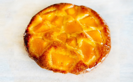 【ふるさと納税】 【 三田高原卵使用 黄桃タルト(ホール) 】 洋菓子 焼き菓子 ヘルシー スイーツ ギフト 贈答 お菓子 おやつ 数量限定 訳あり ふるさと納税 ふるさと 人気 おすすめ 送料無料 兵庫県 三田市
