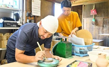 海の京都 陶芸体験 チケット 手びねりorろくろコース選択可 AIKACRAFT【2名様～】ギフト 陶器 体験 手作り 思い出 食器 皿 器 日本製 焼き物 京都 myz00 myz11 myz15