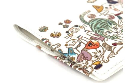【文庫屋大関】パーソナルホルダー　ネコ集合【皮革工芸品】 雑貨 日用品 ブックカバー パスポートケース 貴重品入れ マルチケース シンプル 和風 革小物 