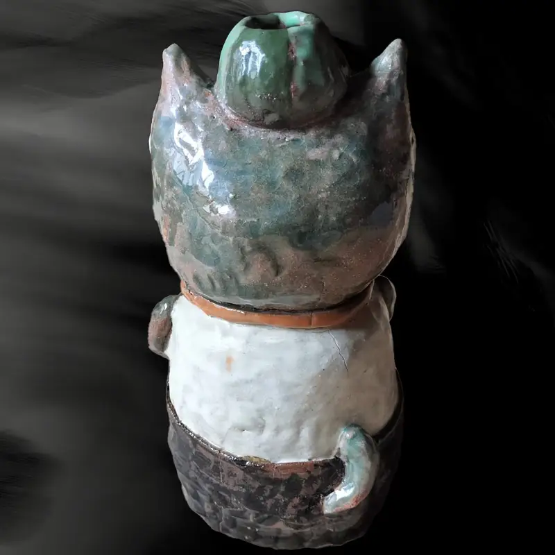 唐津焼 鈴猫シリーズ 猫花入れ 大 (びっくり)
