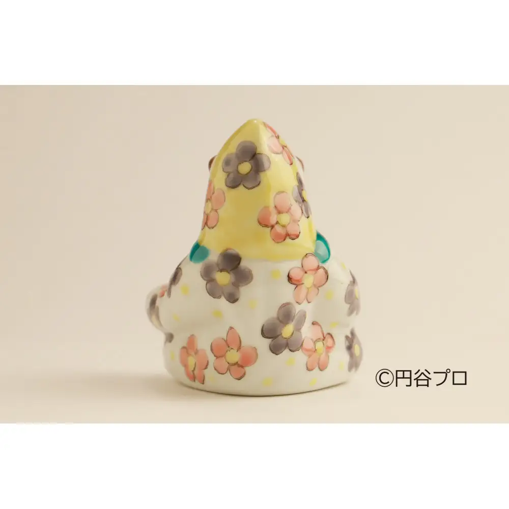 九谷焼　メトロン星人　岡田絹代