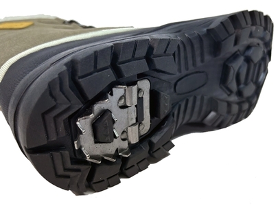 GROWHILL スノーブーツ S (22～23cm) スパイク内蔵 ／ ショートブーツ 雪靴 冬用 すべり止め ジェイクリエイト 防滑 防水 防寒 アウトドア 奈良県 田原本町