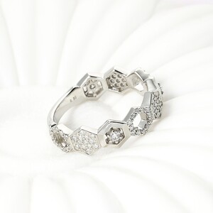 Deliciae　ハニカムリング　Pt950kf　天然ダイヤモンド　【トータル0.35ct】カード鑑別書付　KFRG24