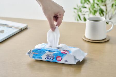凄厚ウェットティッシュ アルコールタイプ WTP-32A3P