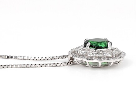 【ふるなび限定】【一点もの】グリーンガーネット（2.12ct）ダイヤモンドプラチナペンダント　R79　K05135-H　FN-Limited