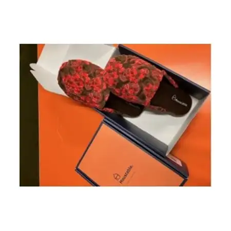 金華山織スリッパ　1足　クローバー　レッド　_装飾品・工芸品 スリッパ・下駄・草履 靴・履物 _【1422000】