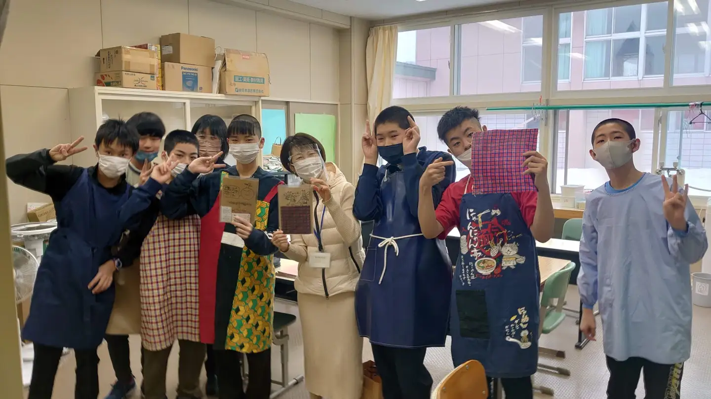 【余市】Yoichiタータン×余市養護学校 播州織みつろうラップ【蜜蝋】_Y034-0073