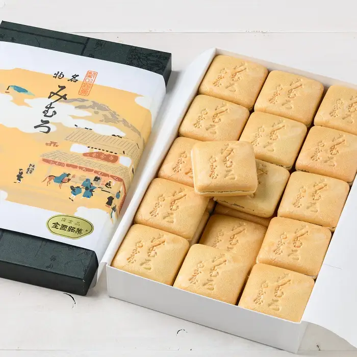 AC-68.【奈良の和菓子】名物みむろ（最中） 小型30個入