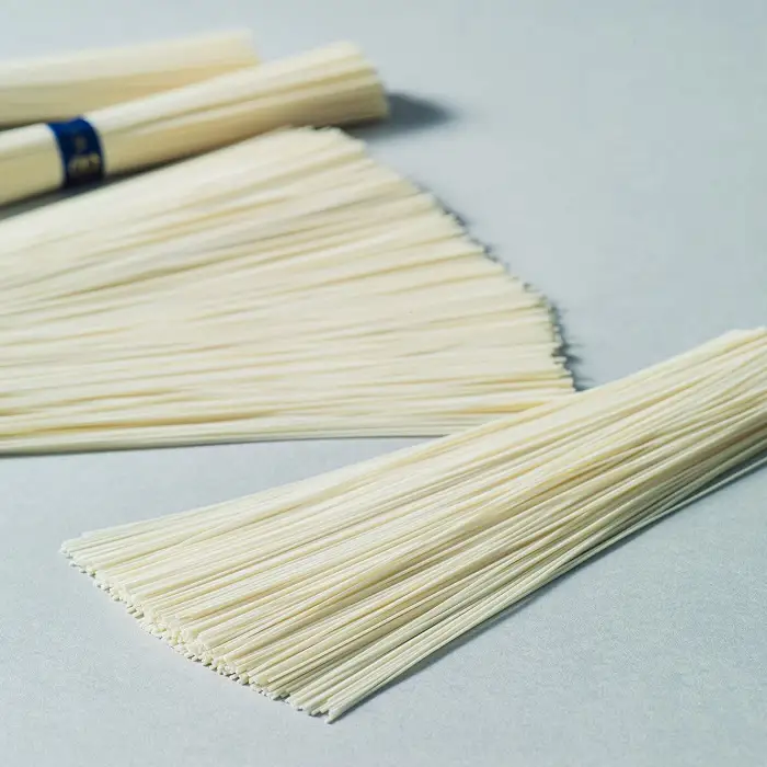 AC-66.【厳選された素材のみを使用】三輪の神糸（蔵出し2年物）900ｇ
