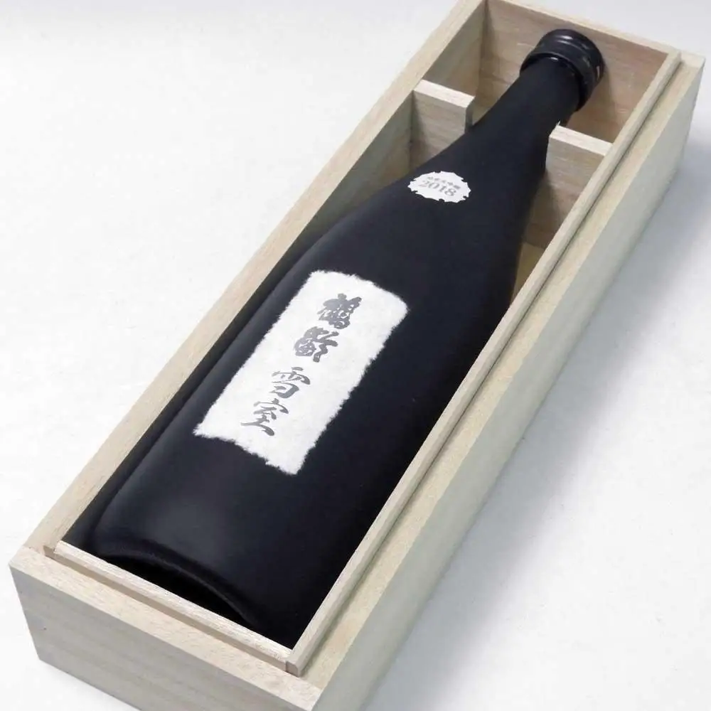 日本酒 鶴齢 純米大吟醸 雪室ヴィンテージ 2019 720ml 限定品｜鶴齢 