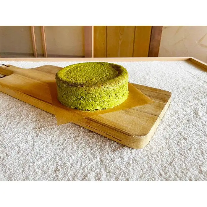 【京都チーズケーキ博物館】カマンベールのニューヨークチーズケーキ（抹茶）