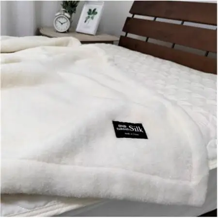 【シングル】贅沢タッサーシルク100%(毛羽部分)毛布 140×200cm　SILK-S【1417449】