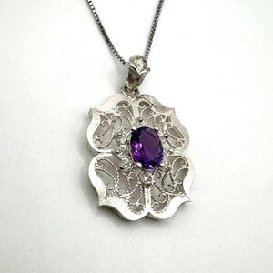 唐草模様と宝石のネックレス アクセサリー シルバーアクセサリー アメジスト サンゴ 珊瑚 天然石 ネックレス 唐草模様  奈良 N-10