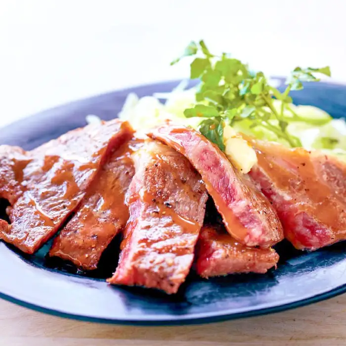 【冷蔵配送】全国大会W受賞！奥出雲和牛肩ロース焼肉の定期便800g×7回 （毎月21日お届け）【牛肉 定期便 肩ロース焼肉 800g 7回 焼肉 人気 冷蔵 国産 奥出雲和牛 黒毛和牛 ブランド牛 贅沢 お祝い 贈り物 プレゼント ギフト】