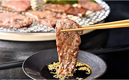 【森三商会】4等級以上 未経産 雌牛 限定 近江牛 赤身 焼肉 500g モモ 【GM13W】【 近江牛 】 牛肉