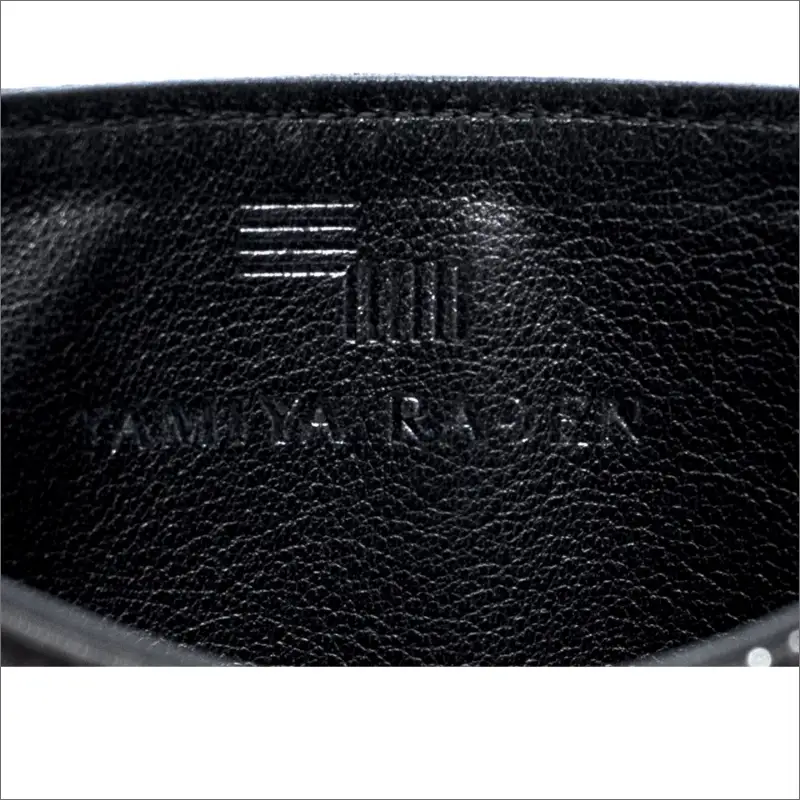 ＜TAMIYA RADEN/民谷螺鈿＞Sea shell Smart Wallet ver.2 ボルドー