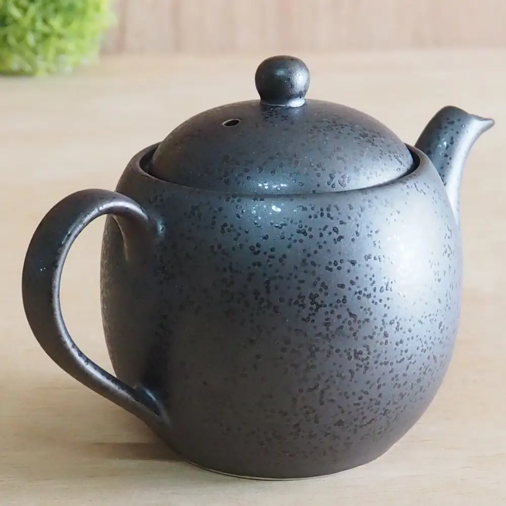 【瀬戸焼】ティーポット 黒結晶 400ml（2人用）【矢野製陶所】 / おうちカフェ ティータイム 癒し [BBCP002]