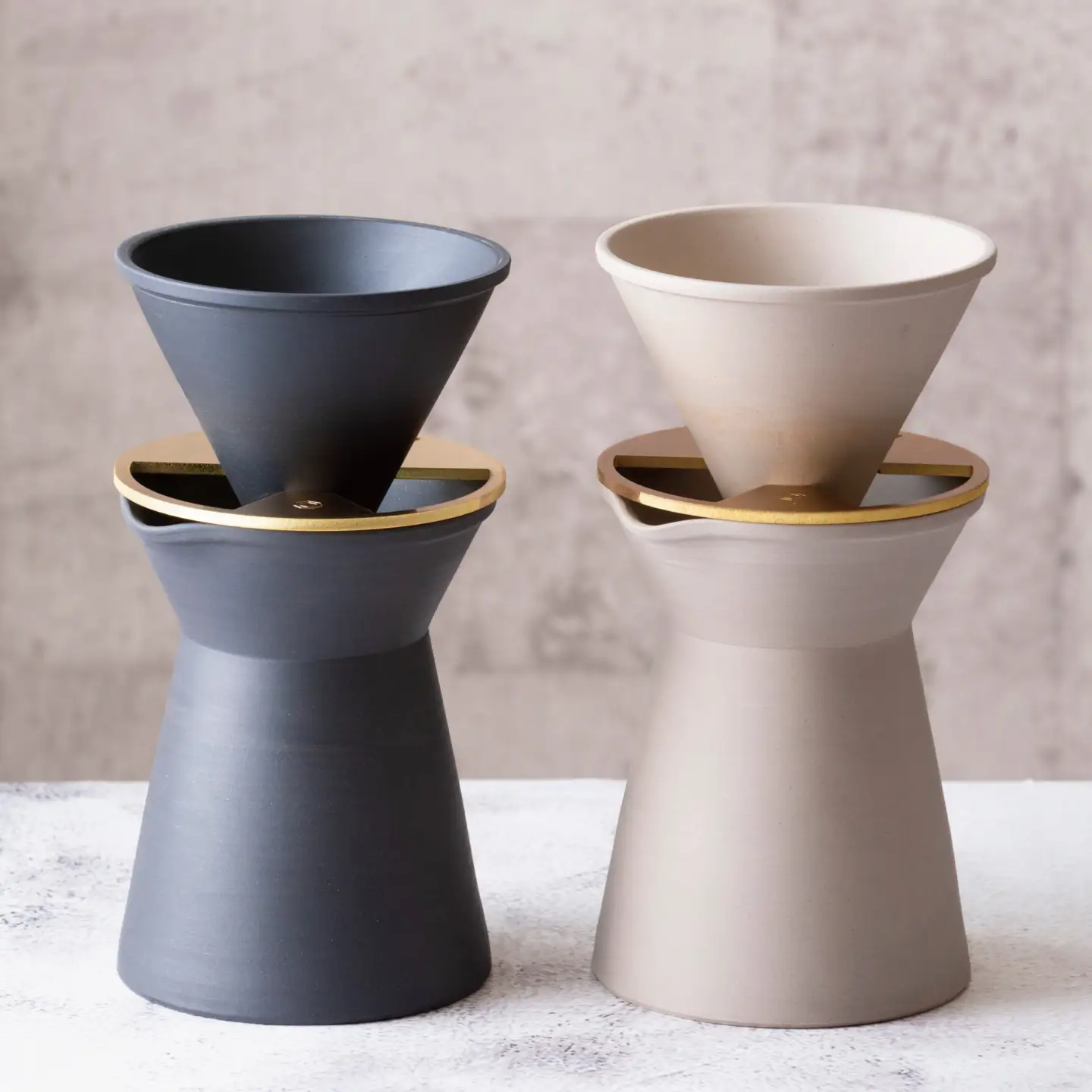 【萬古焼（ばんこやき）】コーヒードリッパーセット　白練（コーヒー器具：ドリッパー、サーバー、真鍮台一式）南景製陶園【コーヒー 珈琲 ドリッパー キッチン用品 キッチン雑貨 食器 ギフト 三重県 三重 四日市市 四日市 四日市市ふるさと納税 四日市ふるさと納税】