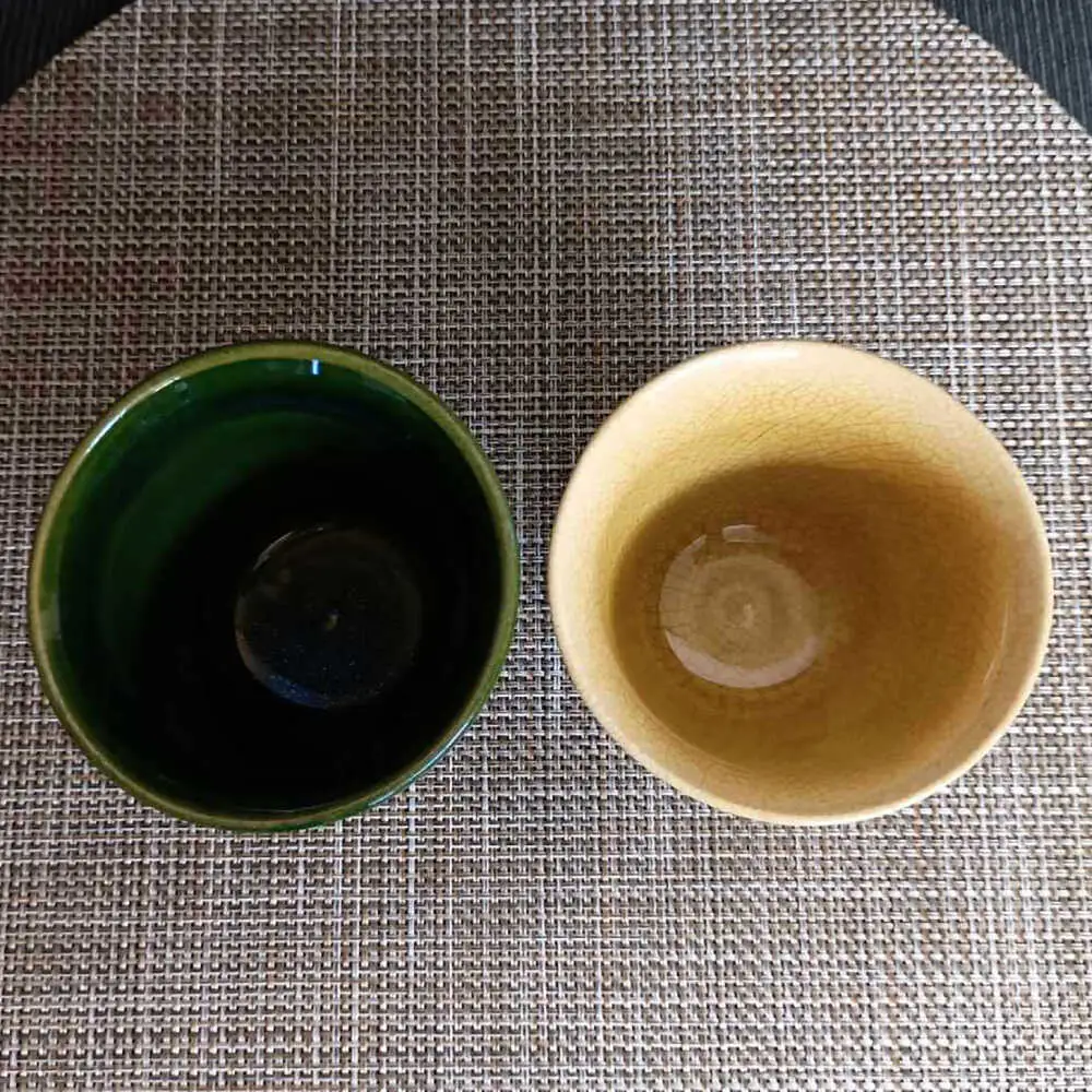 【瀬戸焼】織部・黄瀬戸ペアそば猪口 2個セット 【愛窯工芸社】 / コップ 酒器 お猪口 おちょこ 食器 和食器 / 瀬戸市 [BBAW005]