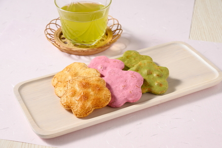 はなももせんべい組み合わせ（12枚入り各1袋） | 煎餅 和菓子 せんべい センベイ 菓子 おやつ お茶請け 手焼き 手作り 詰合せ 詰め合わせセット 食べ比べ 花桃 3種 工場直送 老舗 茨城県 古河市 _DU09
