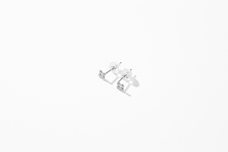 【プラチナ】トータル0.04ct ダイヤモンドピアス/No.109
