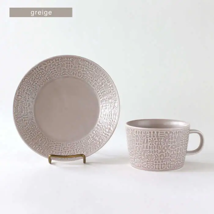 【波佐見焼】PATTERNED PLATE・MUG ペア 4点セット ecru + greige　【BIRDS’ WORDS】[CF087]