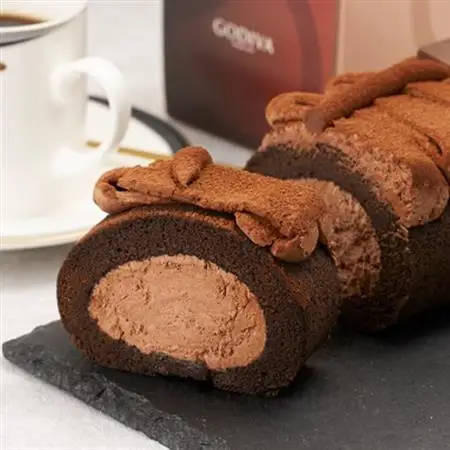 【お歳暮のし付き】ゴディバ　チョコレート　ロールケーキ　1本_菓子・スイーツ ケーキ  _【配送不可地域：離島】【1555384】