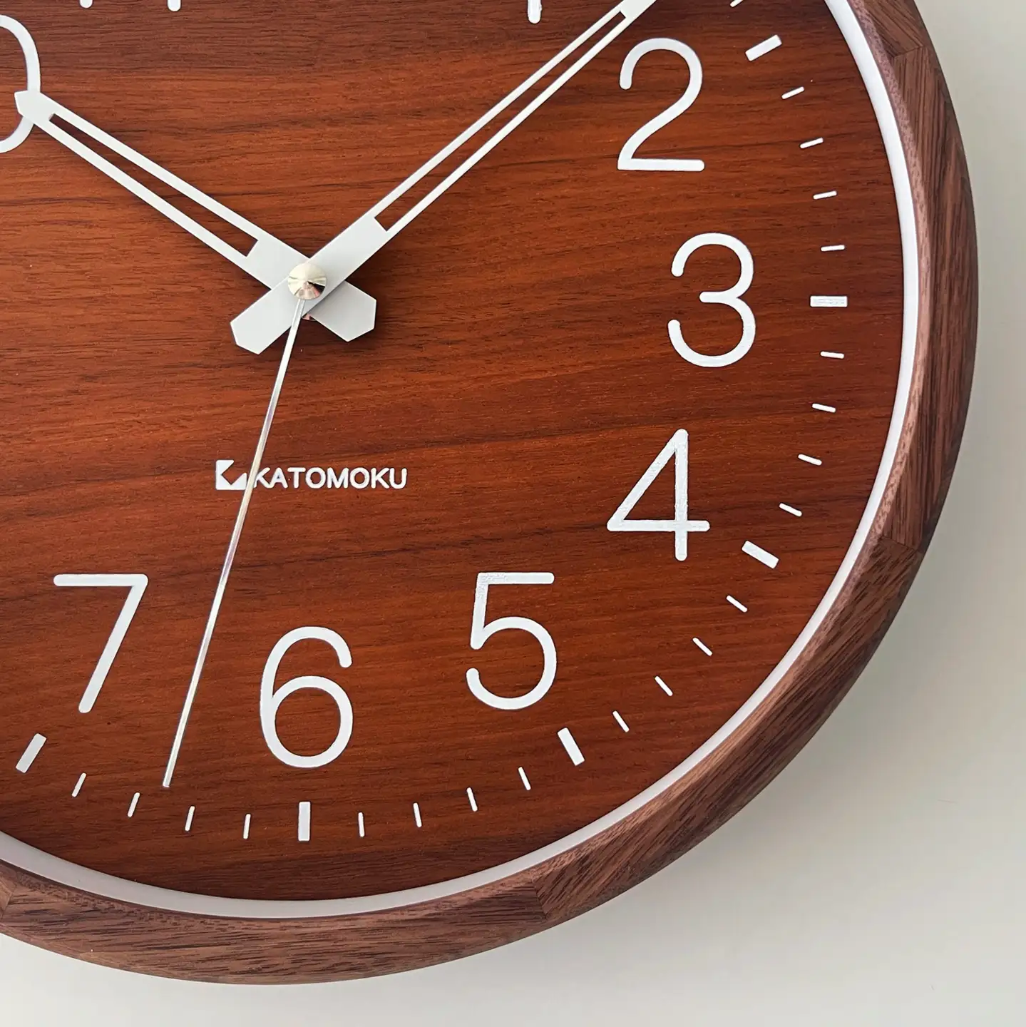 KATOMOKU muku clock 木製掛け時計（ウォールナット）km-46WA