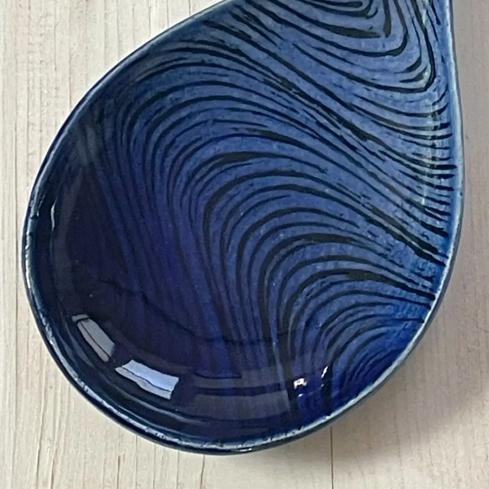 【瀬戸焼】 瑠璃釉 しずくの小皿【クラフト工房Ｌａｚｕｌｉ】 / 食器 お皿 電子レンジ対応 キッチン用品 [BBAL002]