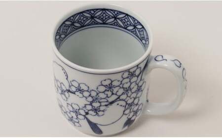 有田焼 シマエナガ マグカップ (大)【道雪窯】食器 器 うつわ 染付 手書き しまえなが 鳥モチーフ fy004