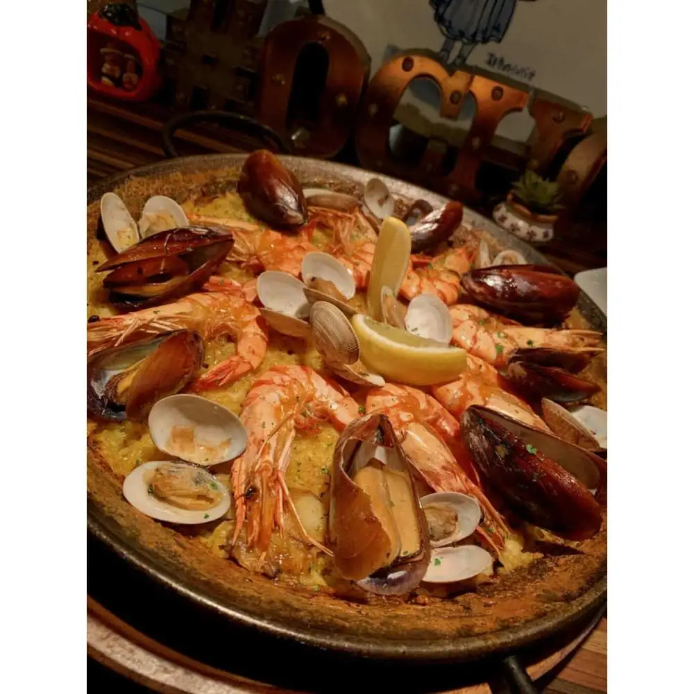 8cho～オチョ～　魚介のパエリア　一皿（2～3人前）【福岡市内製造】