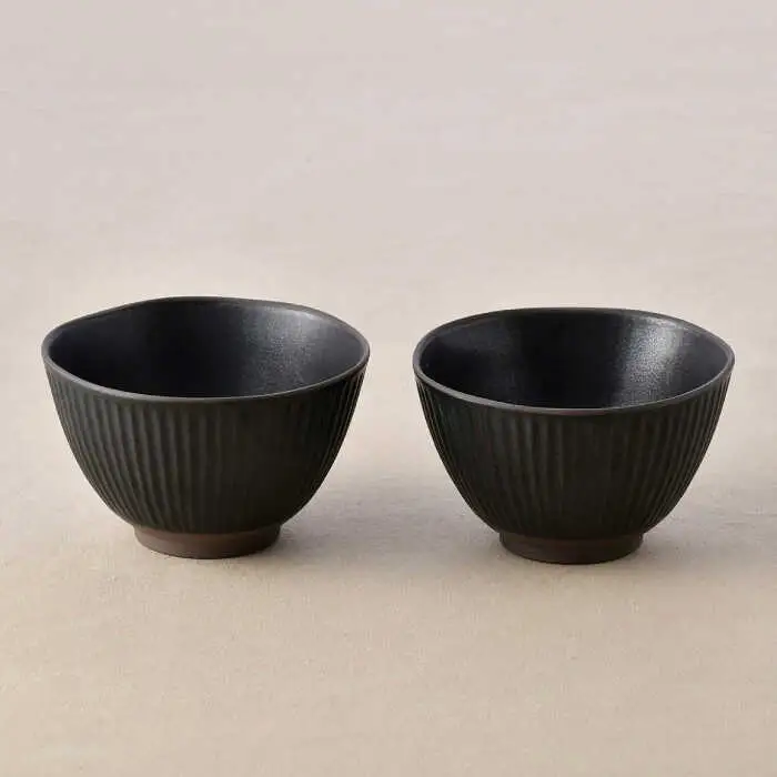 【波佐見焼】しのぎ 丼ぶり ブラック 2個セット【トーエー】[QC73]