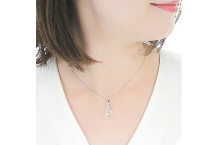 ネックレス プラチナ PT900【0.33ct】ダイヤモンド リーフ ペンダント 葉 雫 ドロップ レディース 【f263-pt】