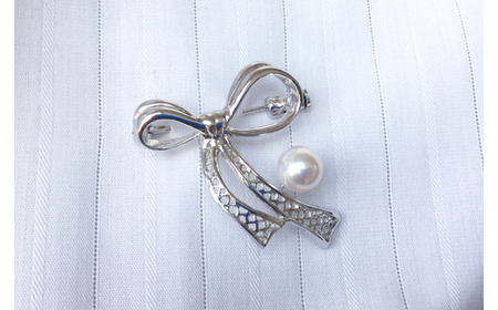 真珠 アクセサリー ブローチ パール 6.5mm ～ 7mm シルバー レディース 伊勢志摩 伊勢 志摩 冠婚葬祭 結婚式 入学式 卒業式 ジュエリー / 老舗の真珠専門店・高品質アコヤ真珠ブローチ6.5～7.0ミリ（タイプ：A）