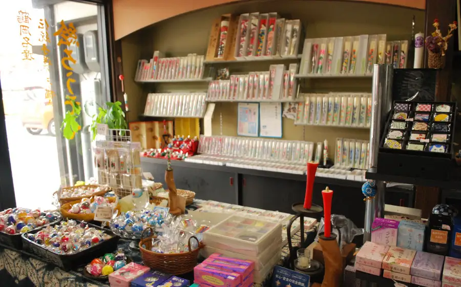 自宅で楽しむ伝統工芸 絵ろうそくセット　山形県鶴岡市　富樫ろうそく店　K-872　| ろうそく ロウソク 絵ろうそく 工芸品 手描き ギフト 贈答 お取り寄せ 返礼品