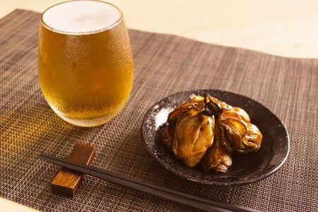 黒胡椒薫やみつき牡蠣(広島県産) 2箱