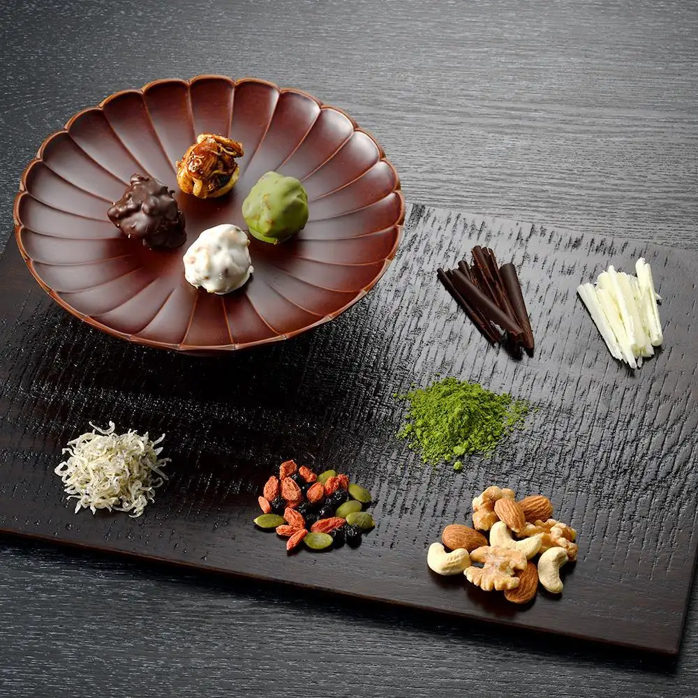 【下鴨茶寮】ちりめんナッツ - ショコラ - 8個入［ 京都 老舗 料亭 チョコ スイーツ お菓子 和菓子 洋菓子 人気 おすすめ ギフト プレゼント 贈答 お取り寄せ 通販 ふるさと納税 ］