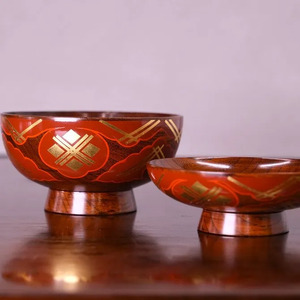 【伝統工芸品】【秀衡塗】煮物椀 秀衡雲紋（朱）けやき 拭き漆【ocy915-key-sh-1】