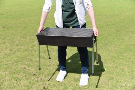 バーベキューコンロ　M-600L BBQ キャンプ 大人数 軽い 軽量 便利 簡単 組立 組み立て コンパクト 収納 キャンプ用品 バーベキュー用品 アウトドア シンプル おしゃれ 持ち運び 可能 小型