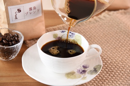 ＜【粗挽き】 ブレンドコーヒーギフトセット 合計2袋＞2種類 豆細挽き 中挽き 粗挽き 珈琲 coffee パック 抽出 簡単 無糖 カフェオレ カフェイン ブラック おしゃれ 贈答 プレゼント ギフトボックス 梱包 休憩 贈り物 炭 焙煎【MI511-nc】【中村珈琲】