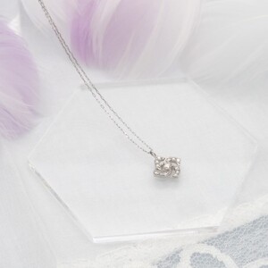 プラチナ　0.15ct　フラワーダイヤモンド ペンダントネックレス　FHH-019724