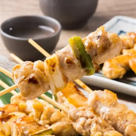 焼き鳥セット おまかせ6種盛り合わせ(もも・ももねぎ・生皮・ハラミ・手羽元など)30本【配送不可地域：離島】【1615128】