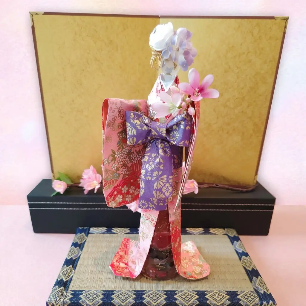 着物ドールハーバリウム 華姫ガラスちゃん ピンク桜模様着物ドール