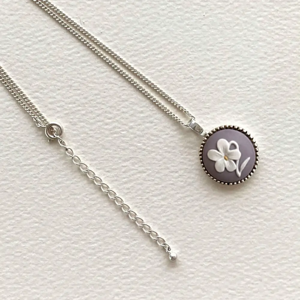 ＜ROUND＞シルバーペンダント　スミレ パープル / ペンダント ネックレス アクセサリー ギフト 贈り物 / 瀬戸市 / 陶華[BBCD014]