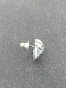 medium standard skull pierce スカル ピアス ｜ シルバー アクセサリー 髑髏 モチーフ 925 ハンドメイド ジュエリー アクセ ファッション 人気 シンプル ギフト プレゼント 年末年始 お中元 お歳暮 内祝い 快気祝い