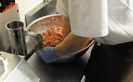 栃木県市貝町産 　おやじの「栃の木黒牛」100%ハンバーグ 180g×3個 ｜ 冷凍 肉 お肉 ハンバーグ