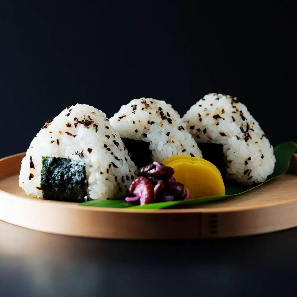 【下鴨茶寮】下鴨昆布(角瓶90g)［ 京都 老舗 料亭 ミシュラン 料亭のふりかけ 北海道産真昆布使用 人気 おすすめ グルメ 京料理 京懐石 ギフト プレゼント お取り寄せ 通販 送料無料 ふるさと納税 ］