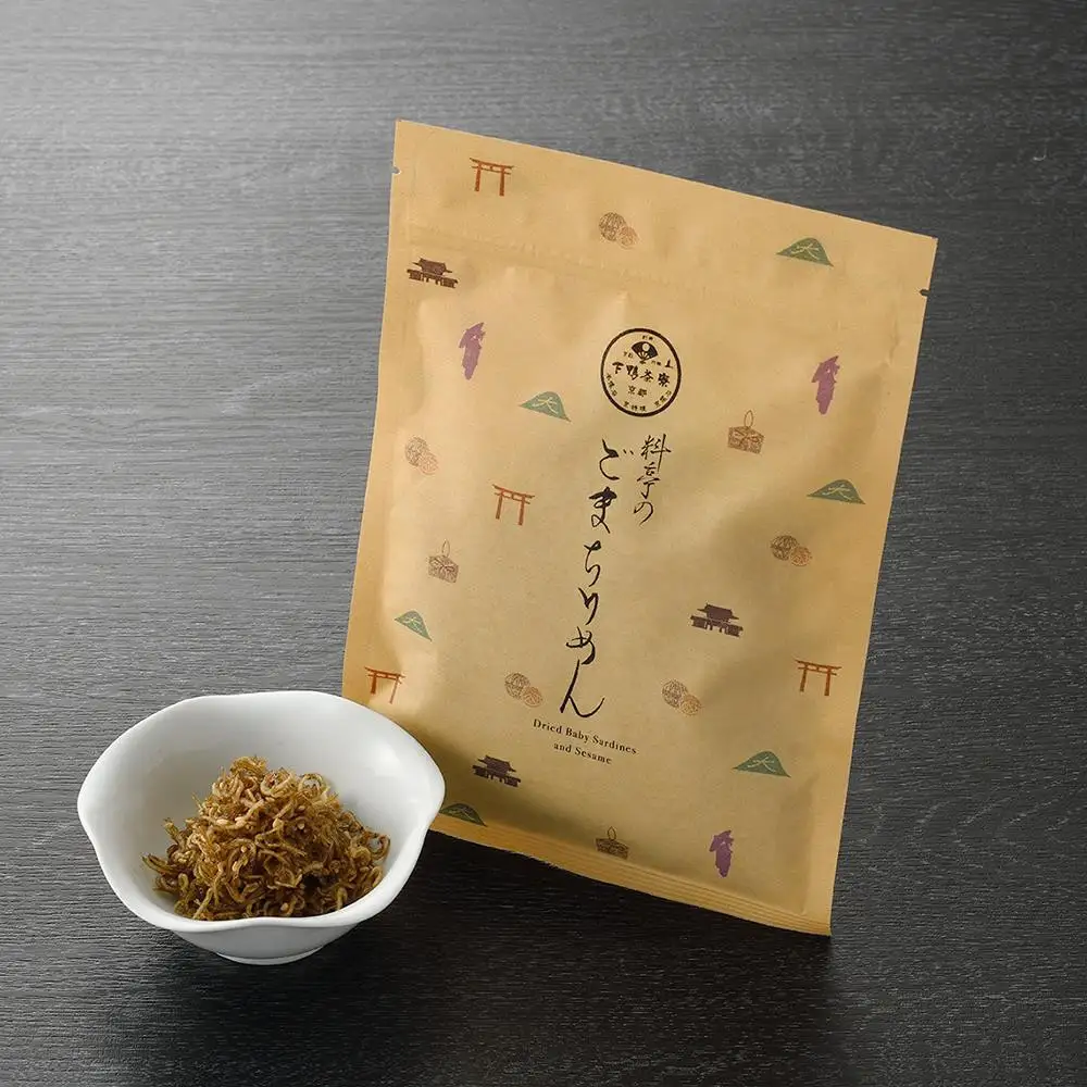 【下鴨茶寮】ごまちりめん（デザイン袋） [ 京都 老舗 料亭 ミシュラン 山椒なし 甘めの味付け 京都土産 人気 おすすめ グルメ 京料理 京懐石 ギフト プレゼント お取り寄せ 通販 送料無料 ふるさと納税 ]