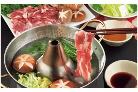 但馬牛 すき焼き しゃぶしゃぶ用 肩ロース スライス（1kg）/ 牛肉 すき焼き肉 しゃぶしゃぶ肉 すき焼き用肉 すき焼肉 黒毛和牛 和牛 すき焼肉 すき焼き鍋 しゃぶしゃぶ 肉 すき焼き 肉 赤身 霜降り【JAたじま 肉の店本店】